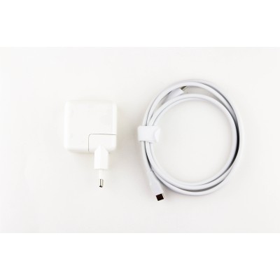Блок питания для ноутбука Apple 20V 1.5A 30W OEM с проводом Type-C