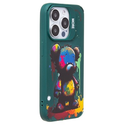 Чехол-накладка для Apple iPhone 15 Pro (медведь) (темно-зеленый) - SC335