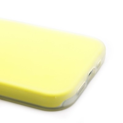 Чехол-накладка для Apple iPhone 15 (желтый) - SC346