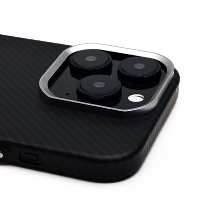 Чехол-накладка для Apple iPhone 16 Pro (черный) - SM028 SafeMag Carbon