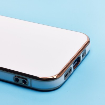 Чехол-накладка для Apple iPhone 15 Pro (белый) SC301