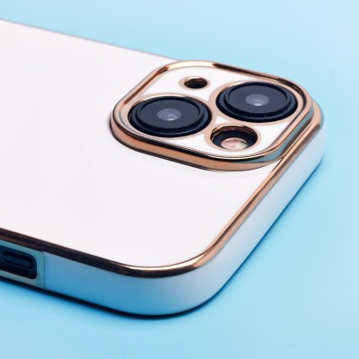 Чехол-накладка для Apple iPhone 15 (белый) SC301