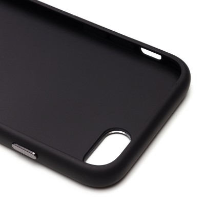 Чехол-накладка для iPhone 8 (черный) SC311