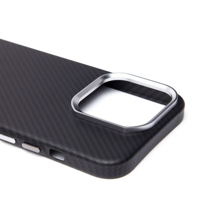 Чехол-накладка для Apple iPhone 15 Pro (черный) - SM028 SafeMag Carbon