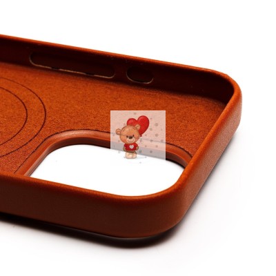 Чехол-накладка для Apple iPhone 15 Pro (серо-коричневый) ORG SM002 экокожа SafeMag