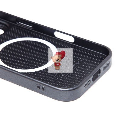 Чехол-накладка для Apple iPhone 16 Pro (черный) ORG SM021 SafeMag