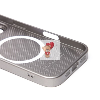 Чехол-накладка для Apple iPhone 16 Pro (титановый) ORG SM021 SafeMag