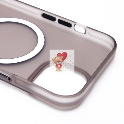 Чехол-накладка для Apple iPhone 15 (черный/матово-прозрачный) SM038 SafeMag Чехол-накладка для Apple iPhone 15 (черный/матово-прозрачный) SM038 SafeMag