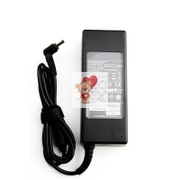 Блок питания для ноутбука Asus 19V4.74A (4.0x1.35) 90W Блок питания для ноутбука Asus 19V4.74A (4.0x1.35) 90W