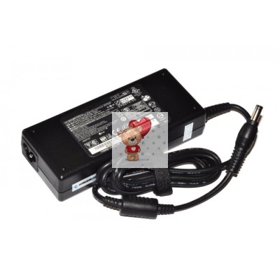 Блок питания для ноутбука Toshiba 19V4.74A (5.5x2.5) 90W